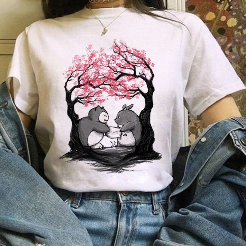 Camiseta divertida y linda de anime para mujer