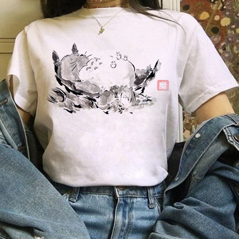 Camiseta divertida y linda de anime para mujer